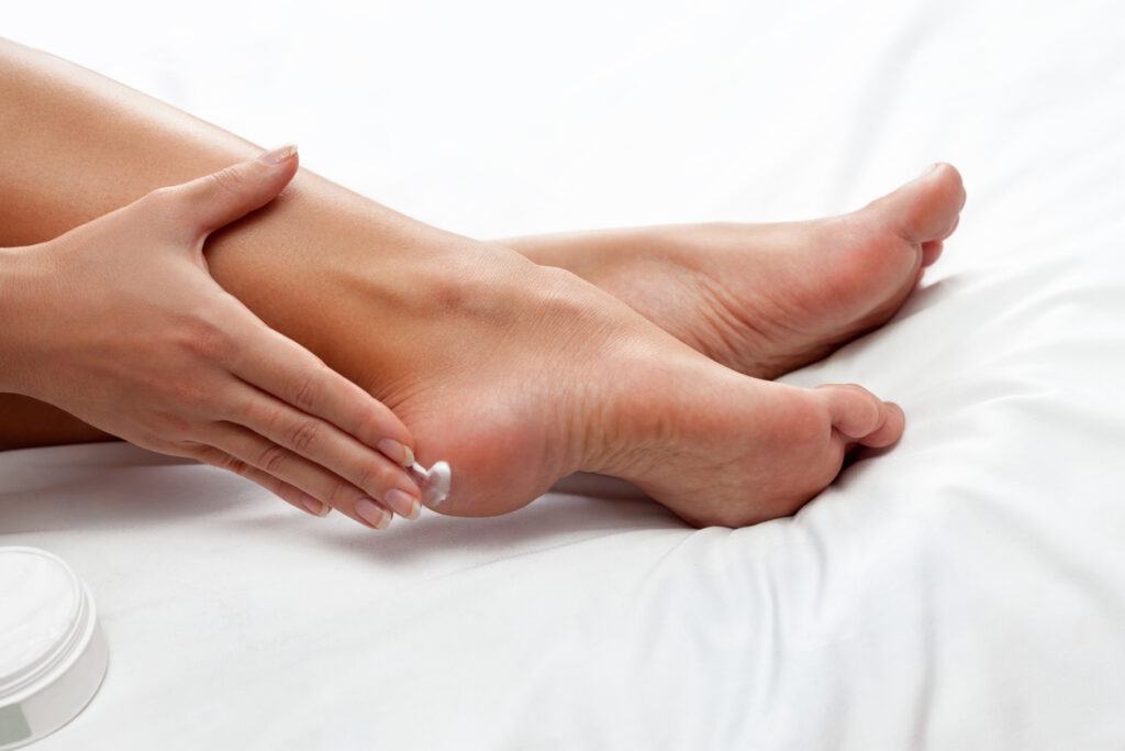 moisturizer, human foot, women, body care, body care, beauty, barefoot, human leg, smooth, massaging, beauty treatment, adult, backgrounds, beautiful people, beauty product, copy space, freshness, healthy lifestyle